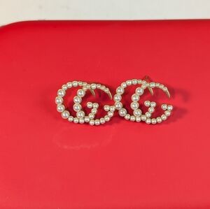 gucci gold pearl earring